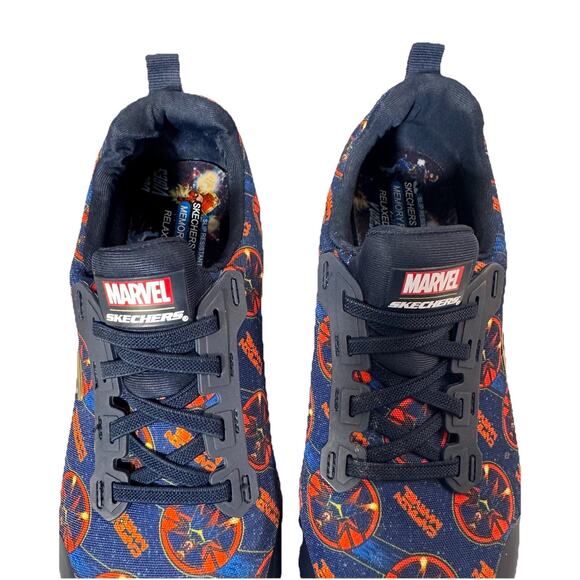 Captain Marvel Skechers Women’s 8 Slip Resistant Slip-On Relaxed Fit - Picture 2 of 10